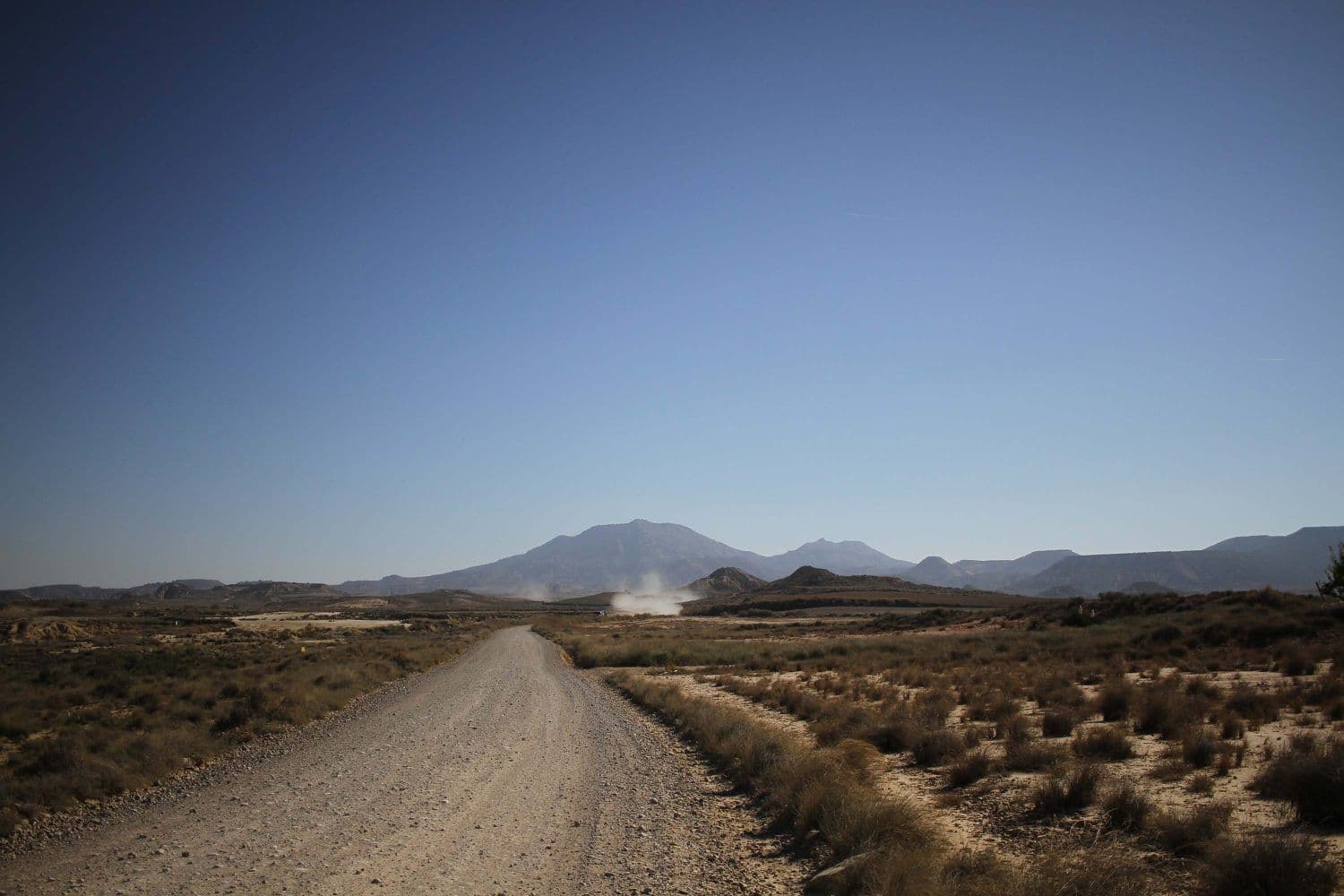 Dépaysement dans le désert des Bardenas Reales ! ©Bakpoki