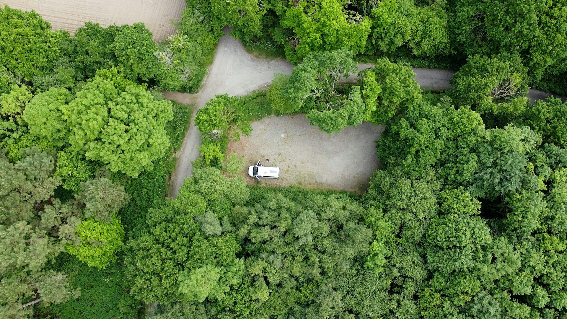 Voyager en van permet d'être au plus près de la nature, de jour comme de nuit ! ©Roole