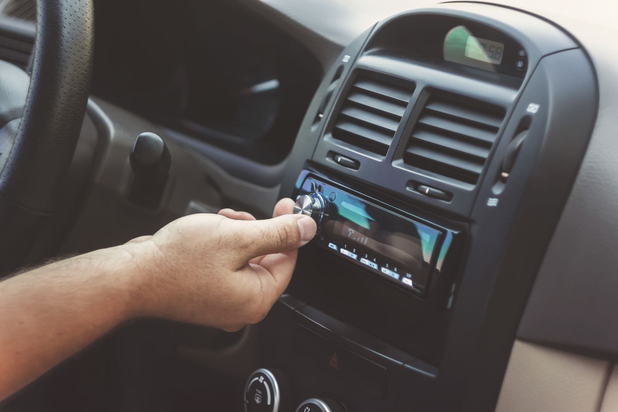 Comment écouter la musique dans sa voiture ?