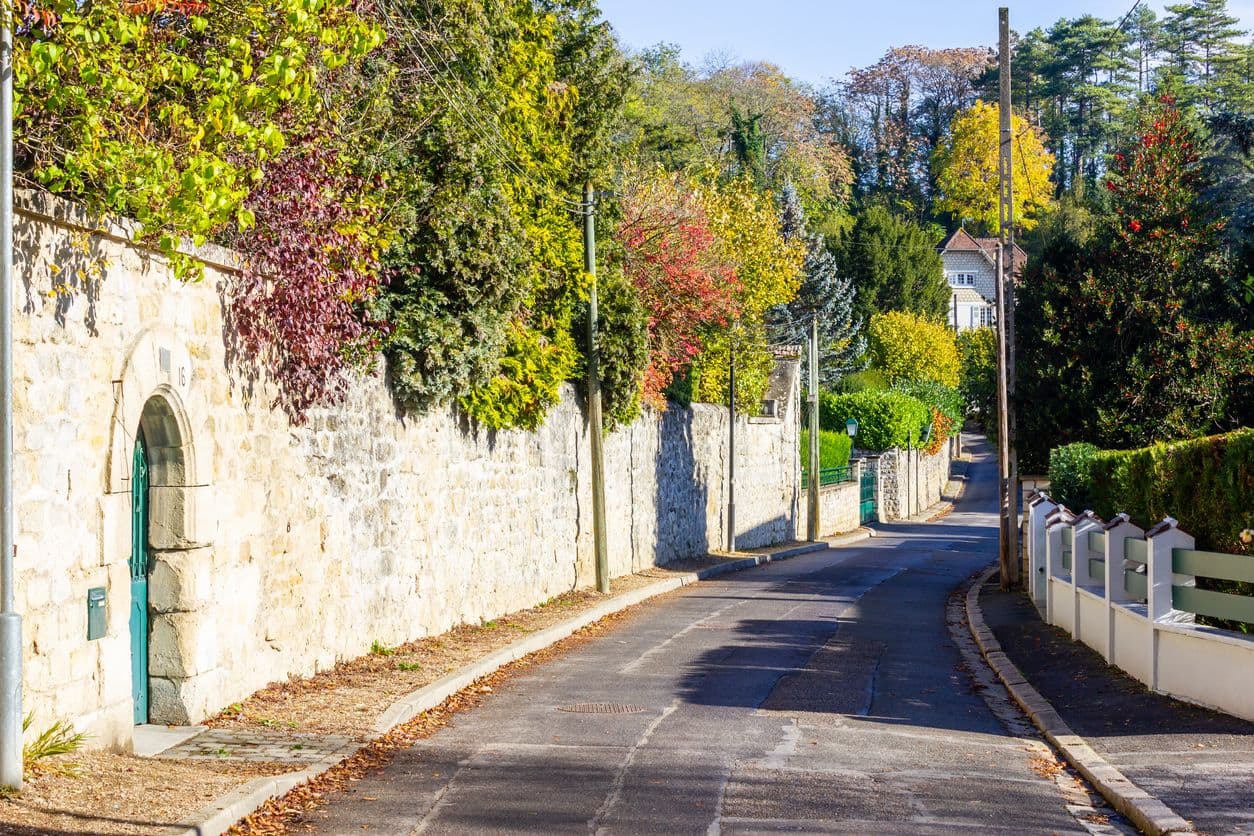 Petite rue et maisons à Auvers-sur-Oise