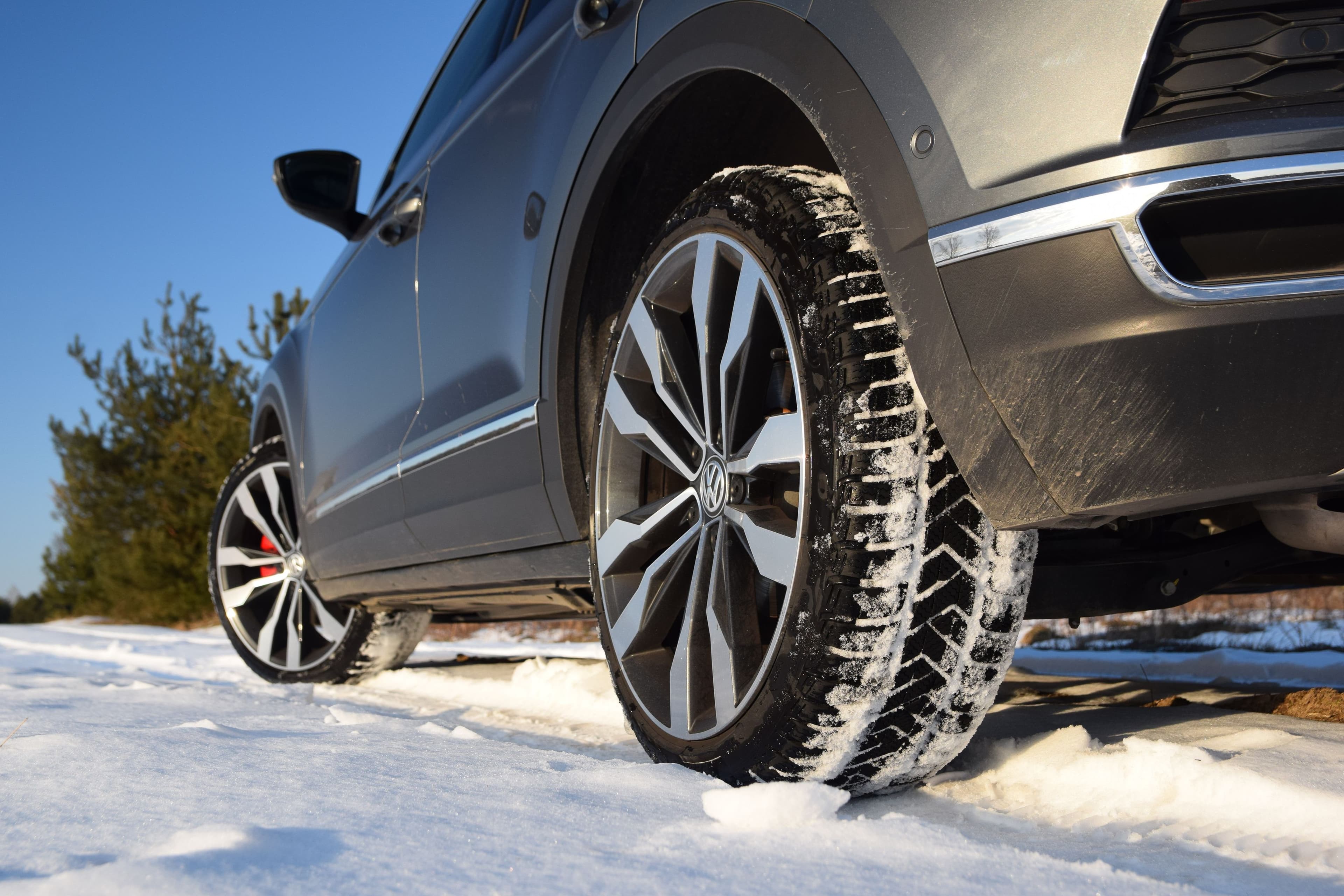 Traction En Cas De Chute De Neige Avec Pneu Hiver