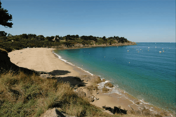 La Pointe du Nick à Saint-Lunaire. ©Willy Berré