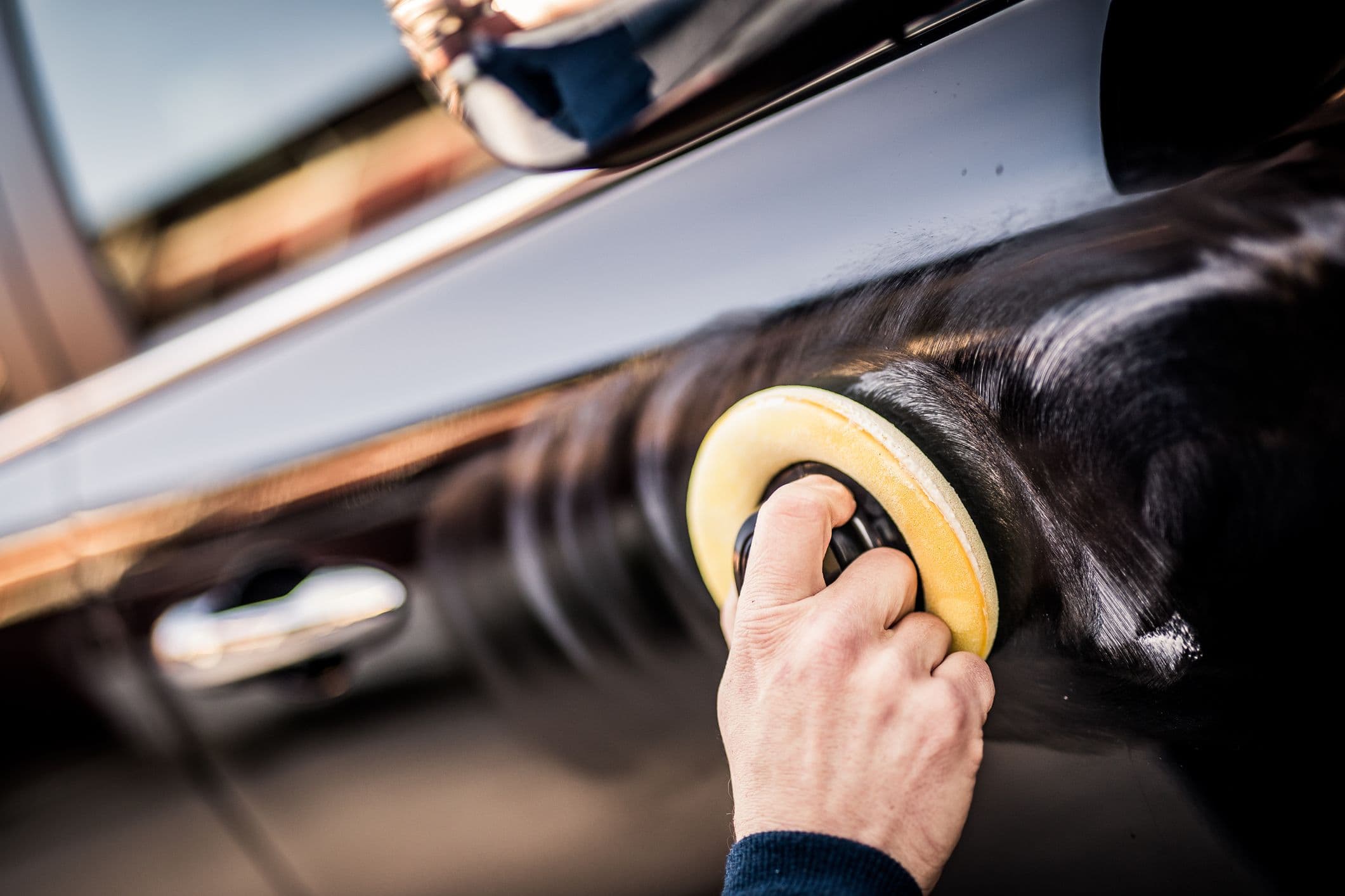 Comment enlever soi-même les rayures sur une carrosserie de voiture ?