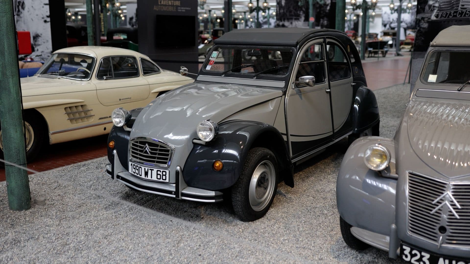 La Citroën 2CV ultime, exposée à la Cité de l’Automobile à Mulhouse. ©Roole