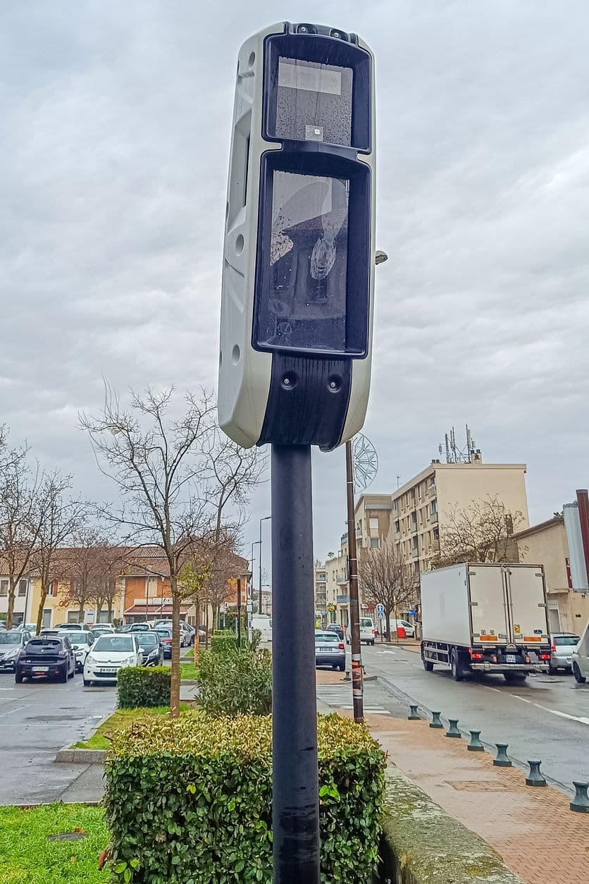 Les radars tourelle ne contrôlent pas seulement la vitesse ! ©iStock