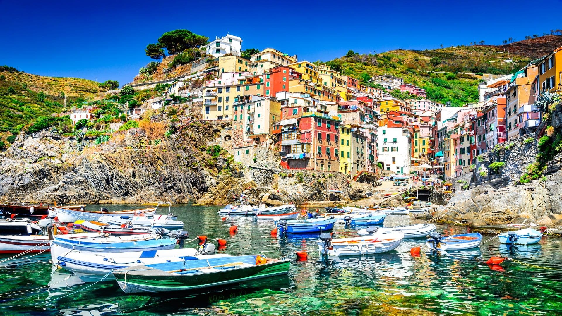 Les belles couleurs du village de Riomaggiore © Visit Spezia