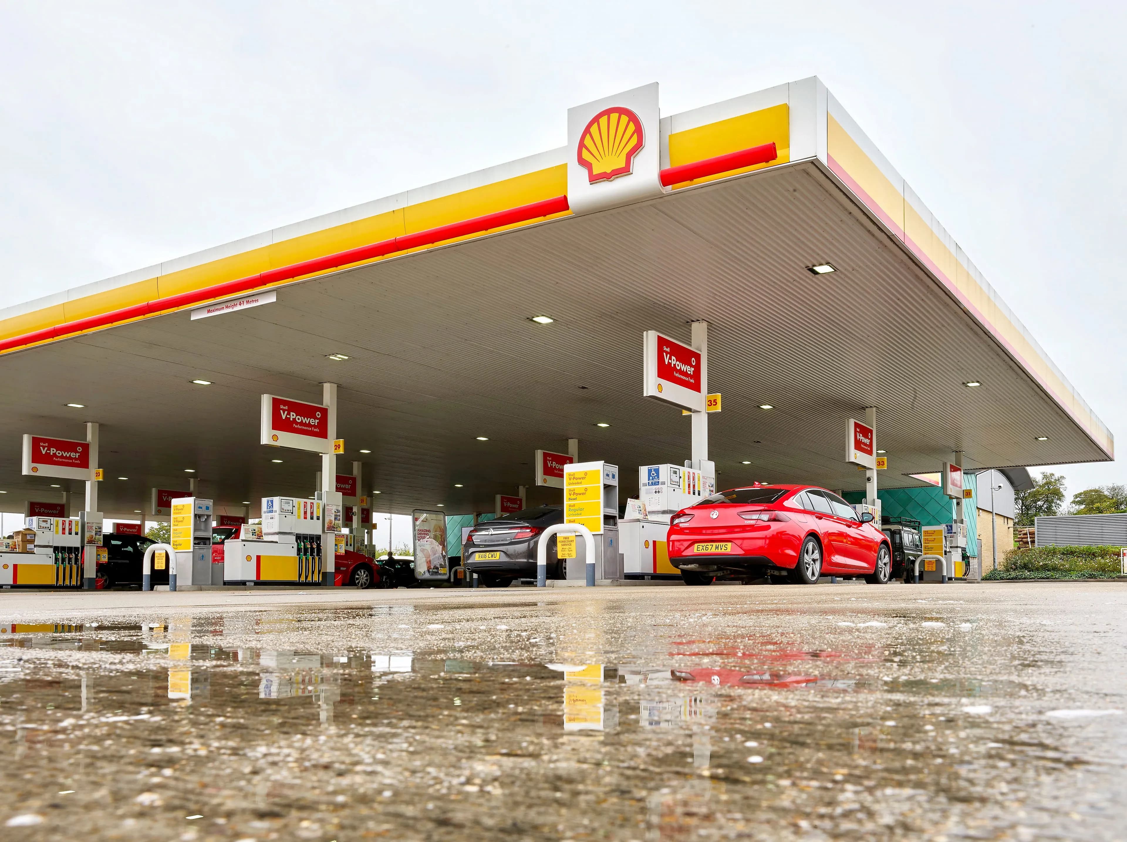 Comment sont fixés les prix des carburants ? Station service Shell