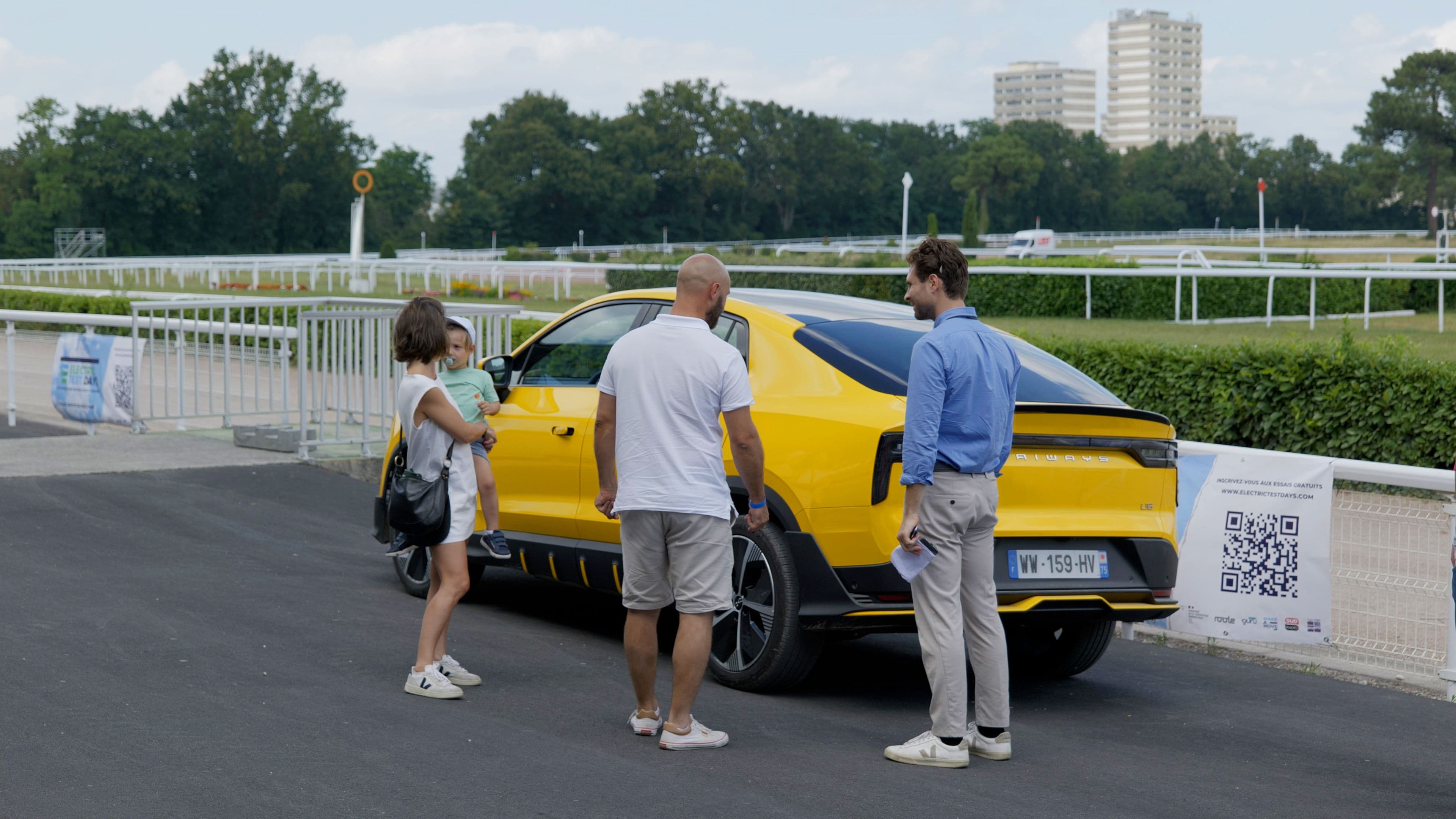 Une famille aux Electric Test Days