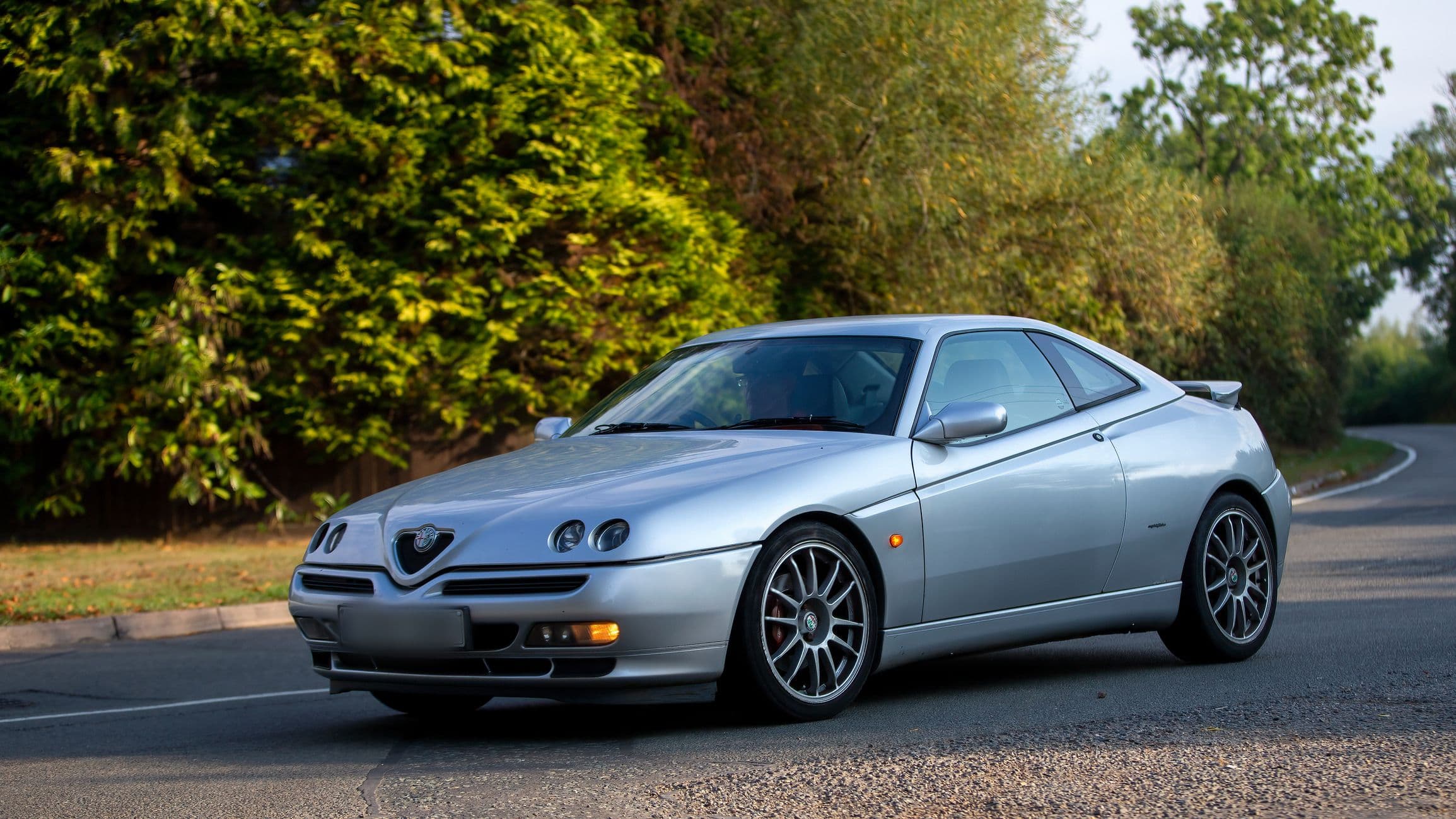 Voiture de collection youngtimer Alfa GTV