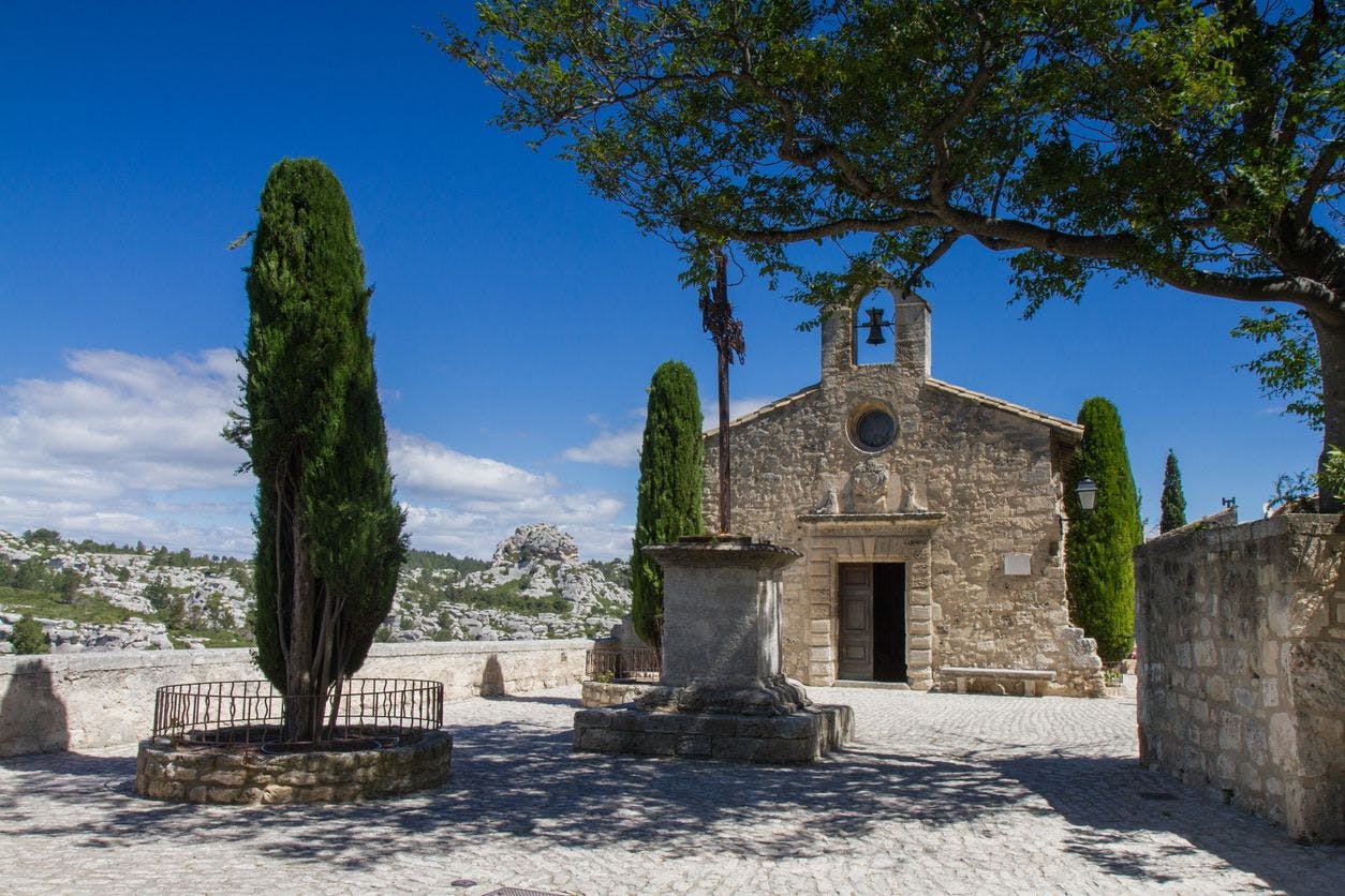 Chapelle Saint-Vincent, Les-Baux-de-Provence. ©Maui
