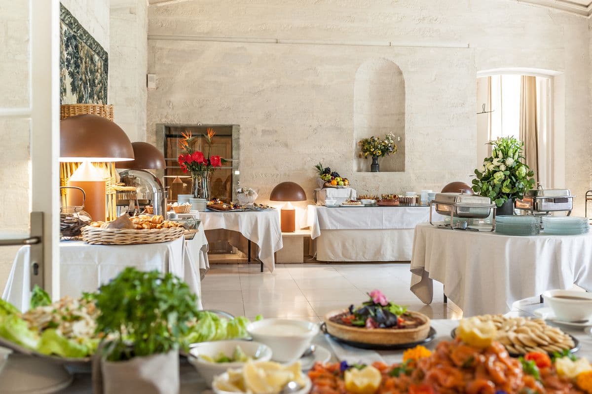 Brunch du Cloître Saint-Louis. ©Hôtel du Cloître Saint-Louis 