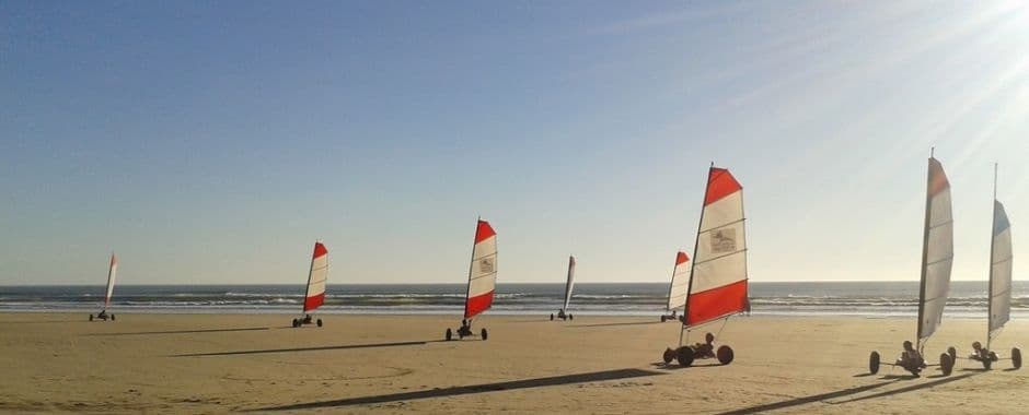 Initiez-vous au char à voile sur la plage de la Giraudière. ©Oleron Char à Voile