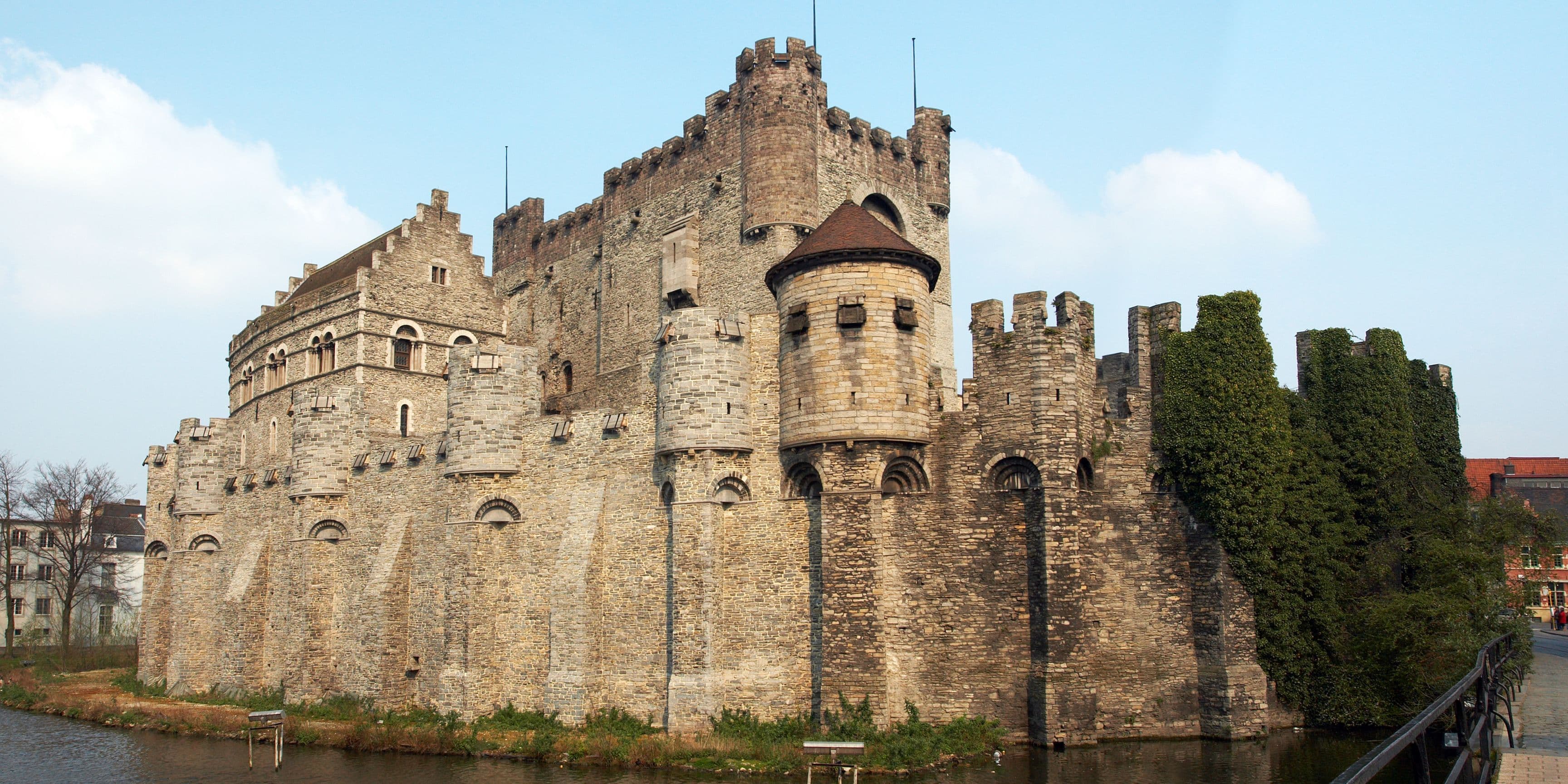 Le fameux château des Comtes de Flandres.