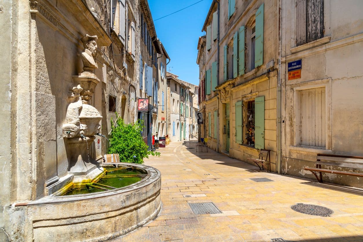 Fontaine Nostradamus. © Saint-Rémy-de-Provence