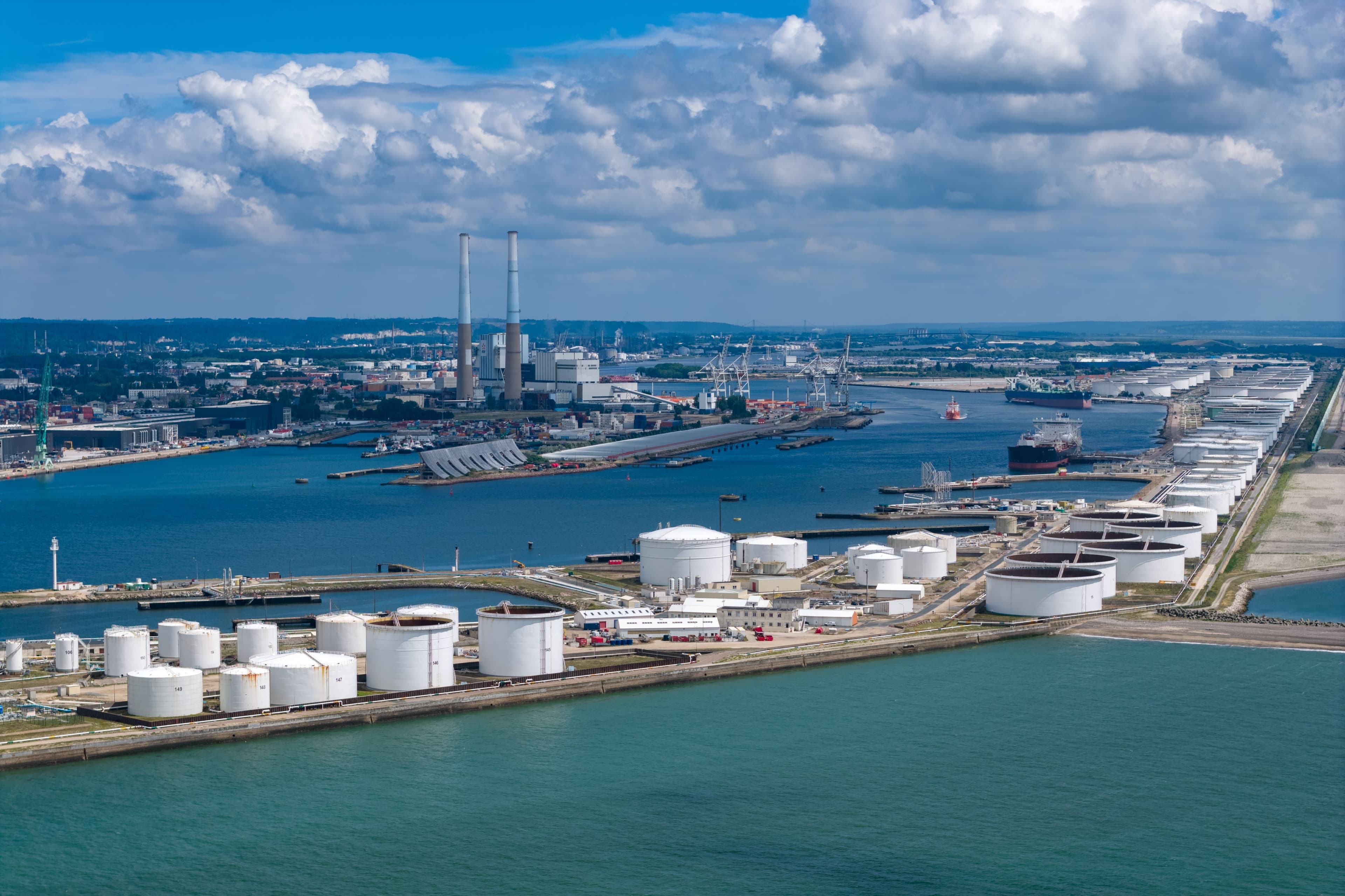 Le dépôt pétrolier du Havre.