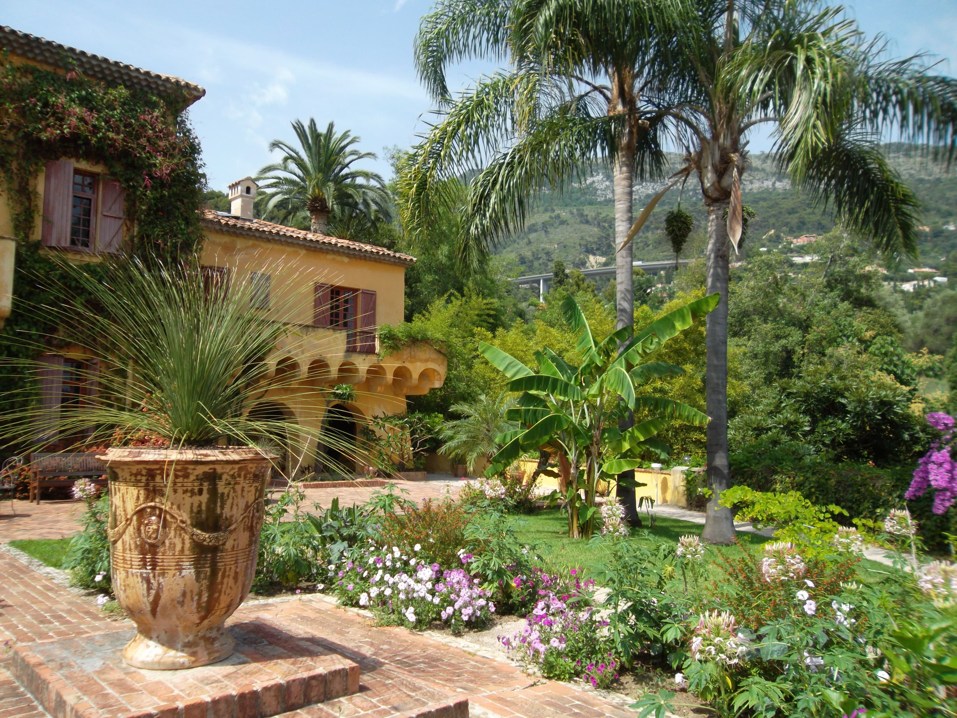 Un des jardins les plus riches de Menton : le jardin du Val Rahmeh. ©OTMenton
