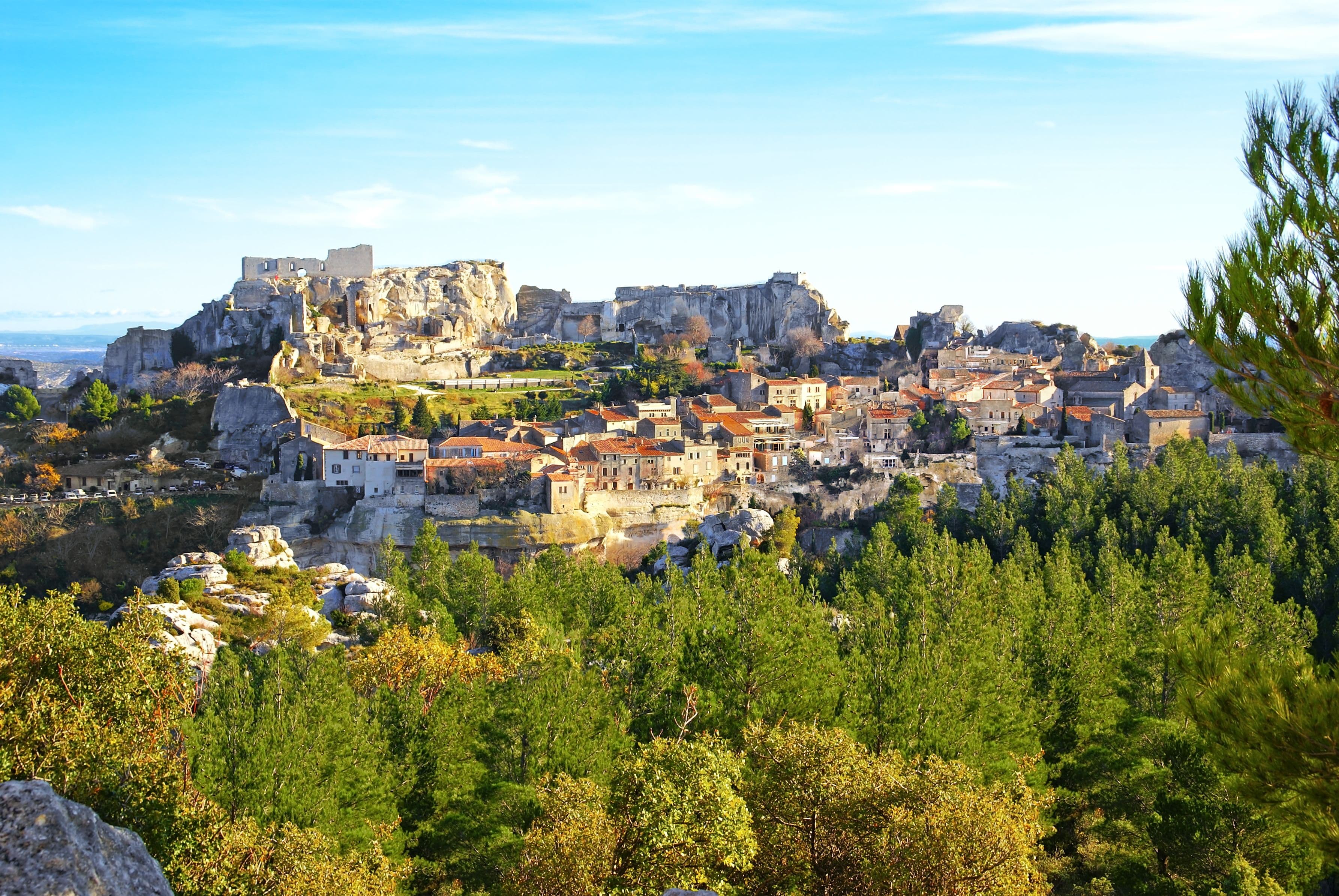 Les Baux-de-Provence, village emblématique de la région Provence-Alpes-Côte-d'Azur, pour mettre en avant notre quiz sur les secrets de cette région