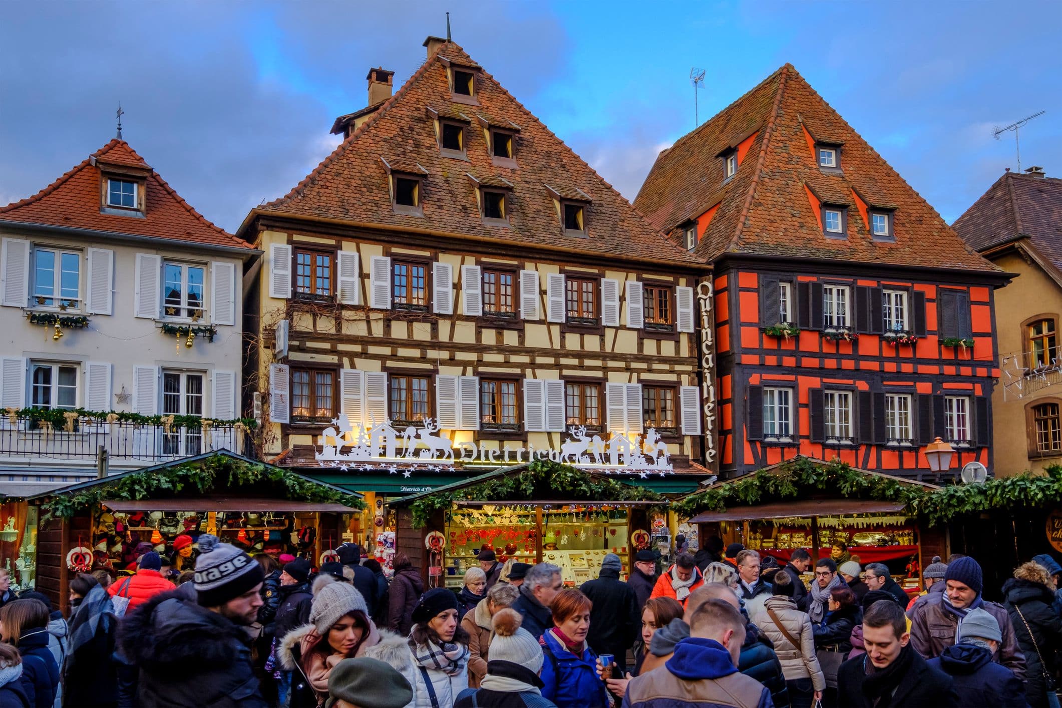Authenticité et générosité au rendez-vous du marché de Noël d'Obernai. ©Flavio Vallenari