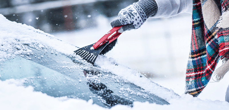 Société - Dégivrage du pare-brise, chauffage, batterie Nos conseils pour  affronter le froid en voiture