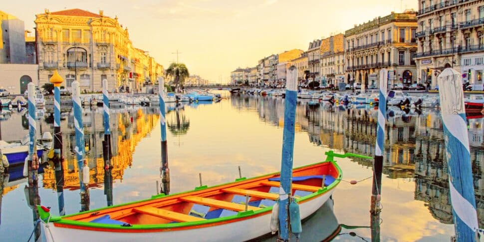 Bateaux colorés et port pittoresque : l'hiver à Sète. ©OTSète.