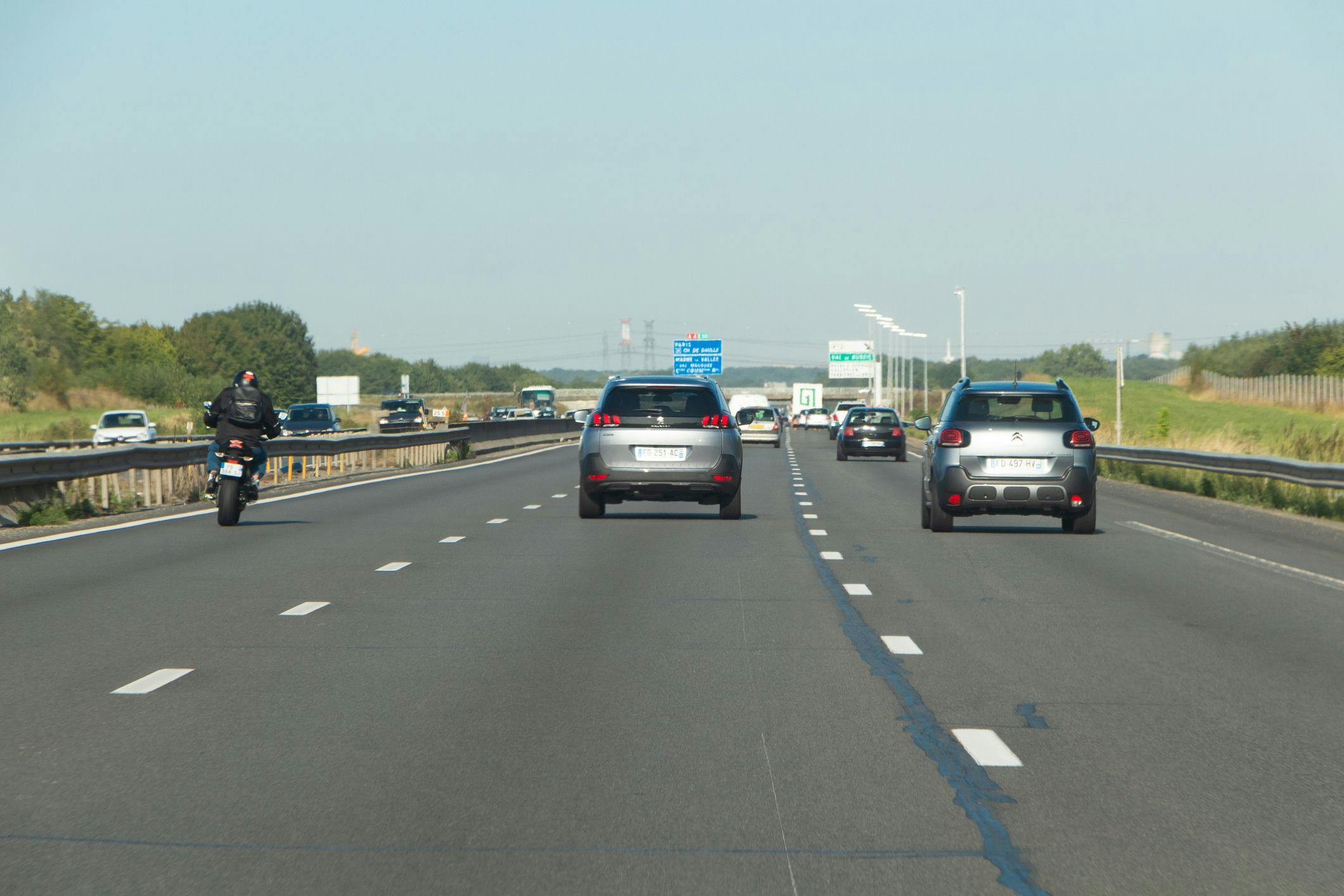 Une autoroute en France.