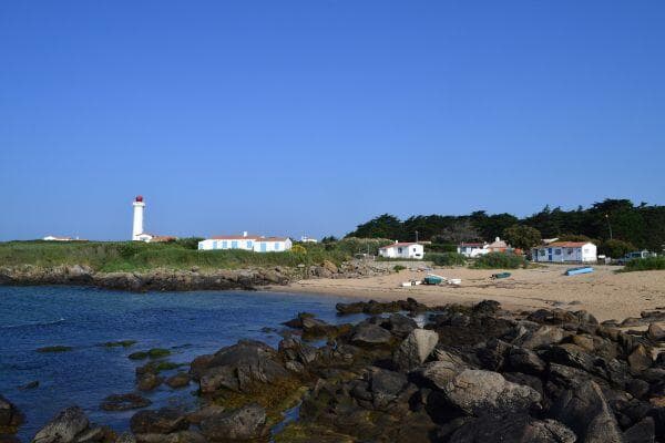 Coucher de soleil à la Pointe des Corbeaux ©Office du tourisme de l'île d'Yeu