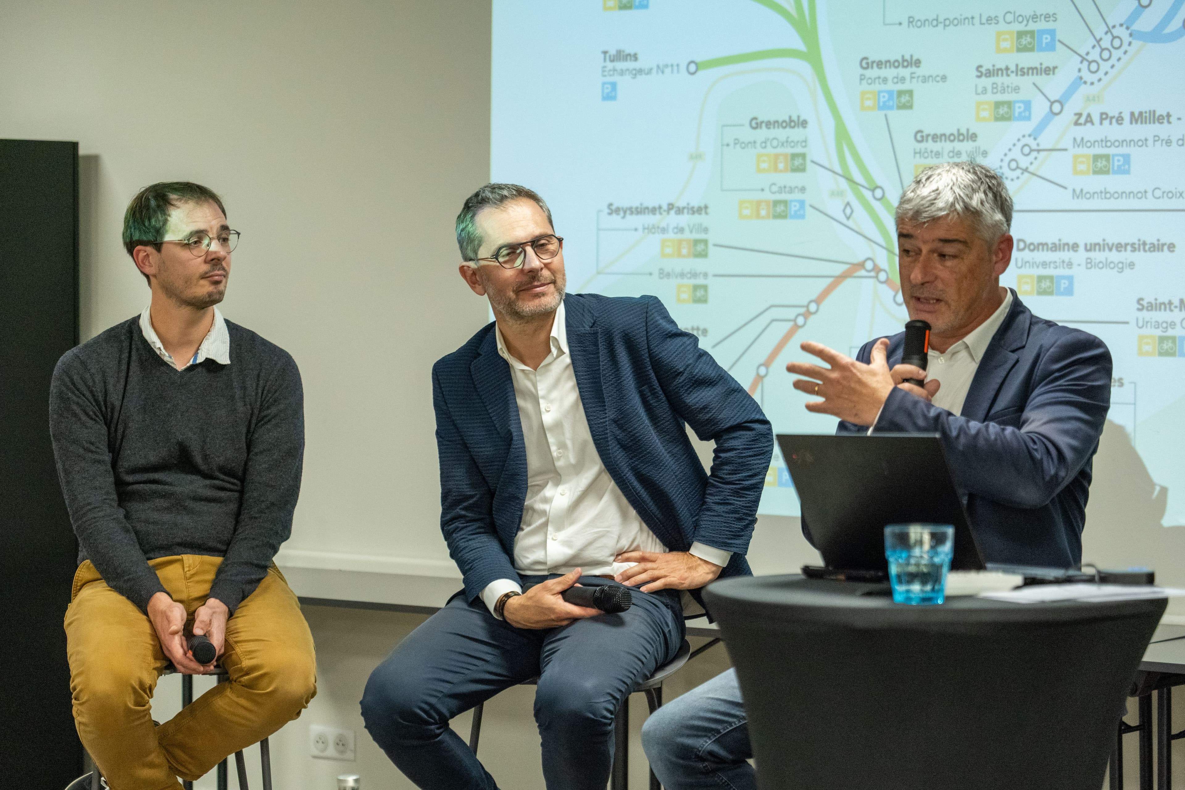 De gauche à droite : Benjamin Arnaud, Bruno Besançon et Guillaume Gontard. ©Roole