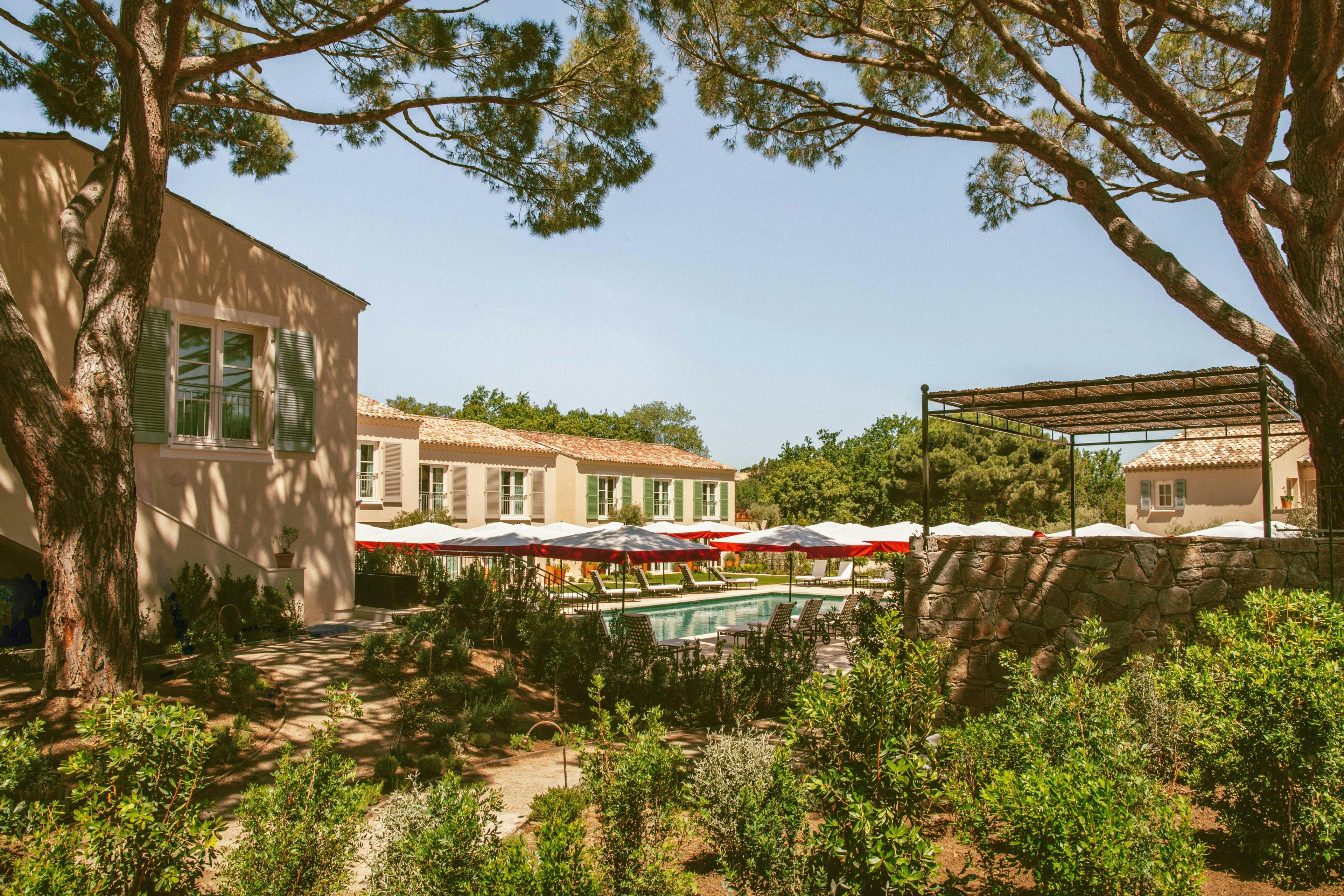 La piscine de l'hôtel Lou Pinet à Saint-Tropez.<b> </b>©Hôtel Lou Pinet