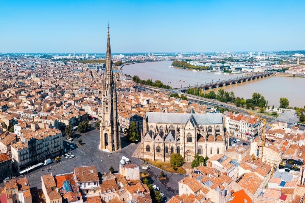 Vue panoramique de la ville de Bordeaux - © iStock
