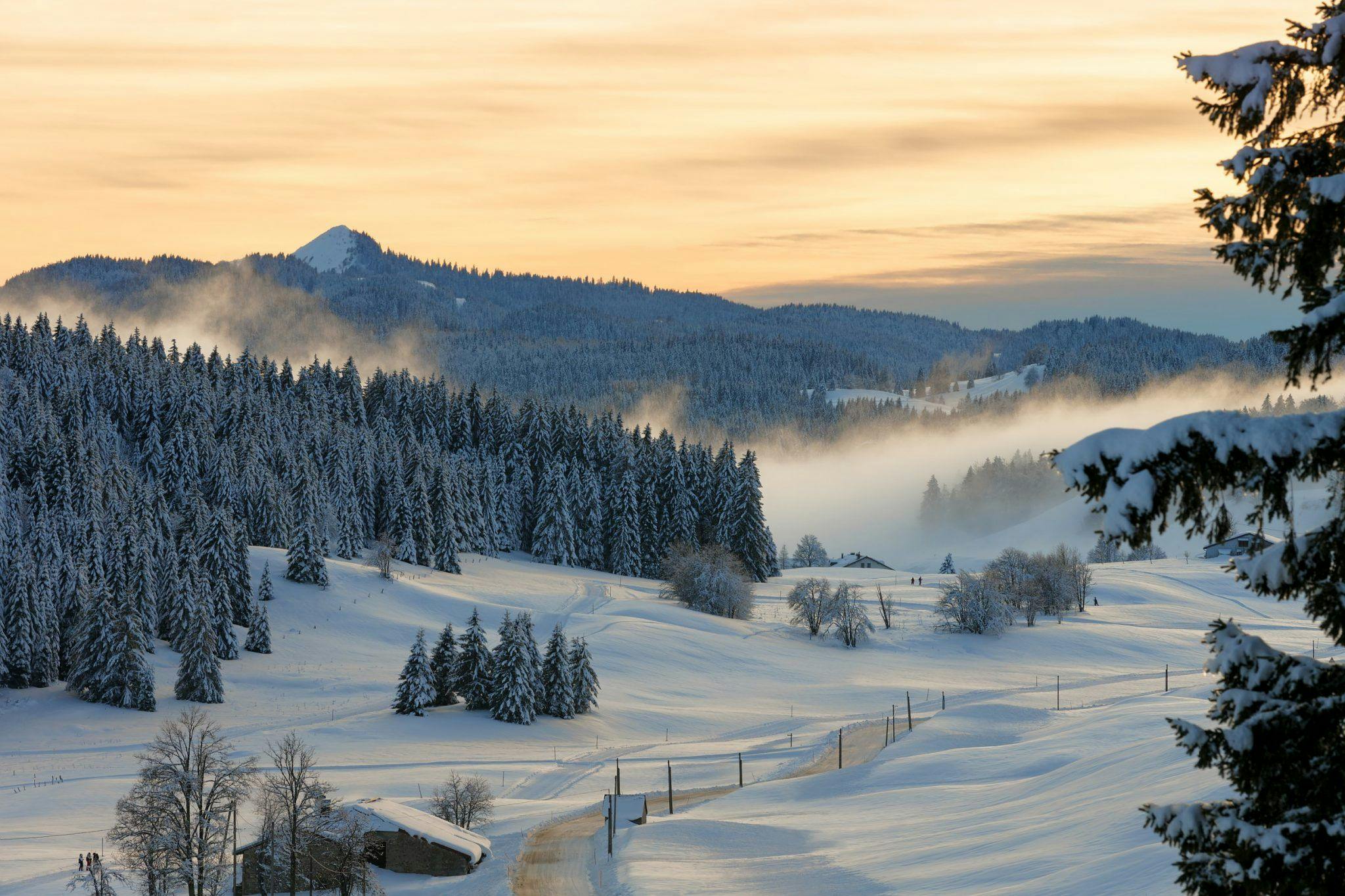 Jura tourisme premanon les rousses ski montagne