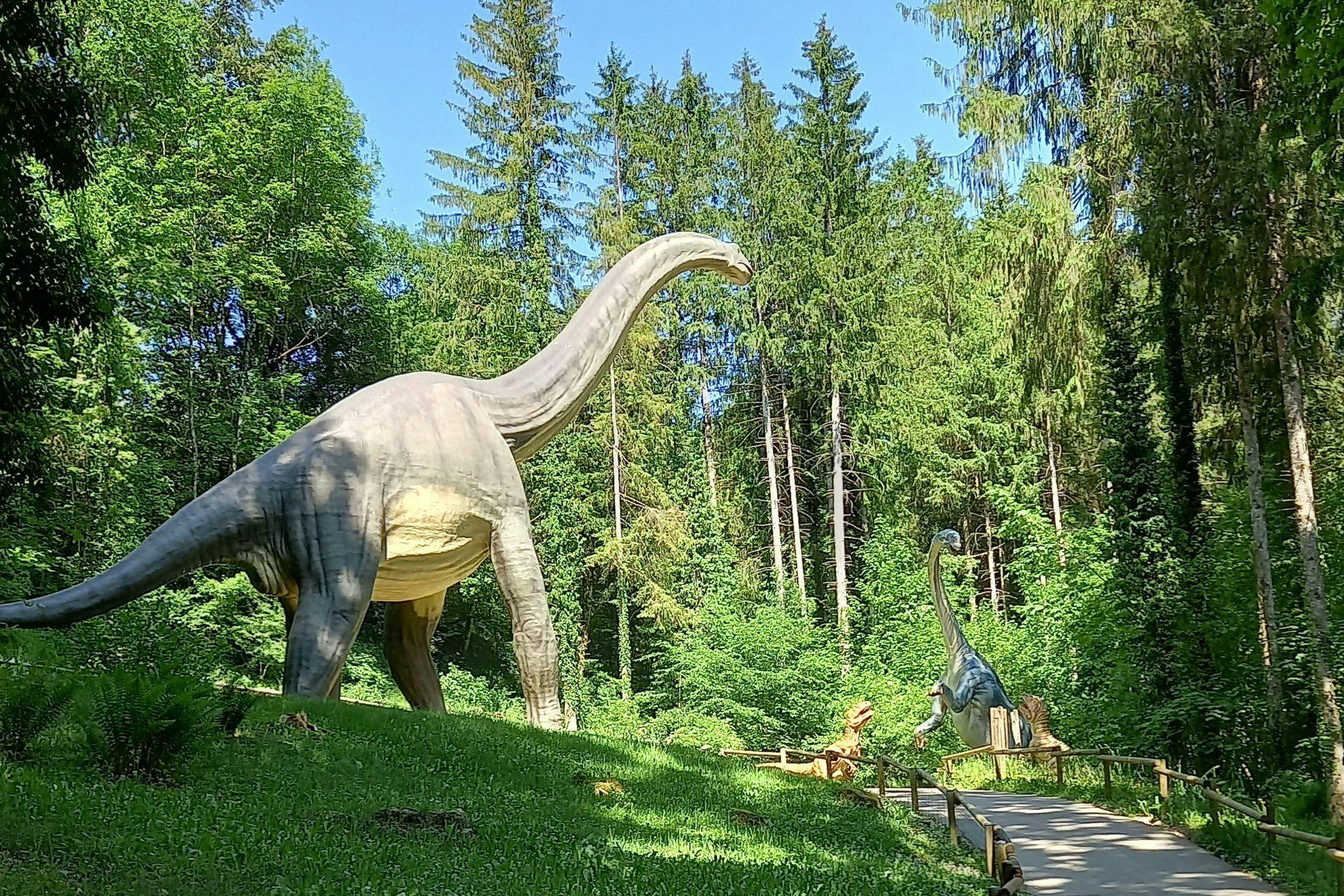 Dinosaures grandeur nature. © Dino Zoo
