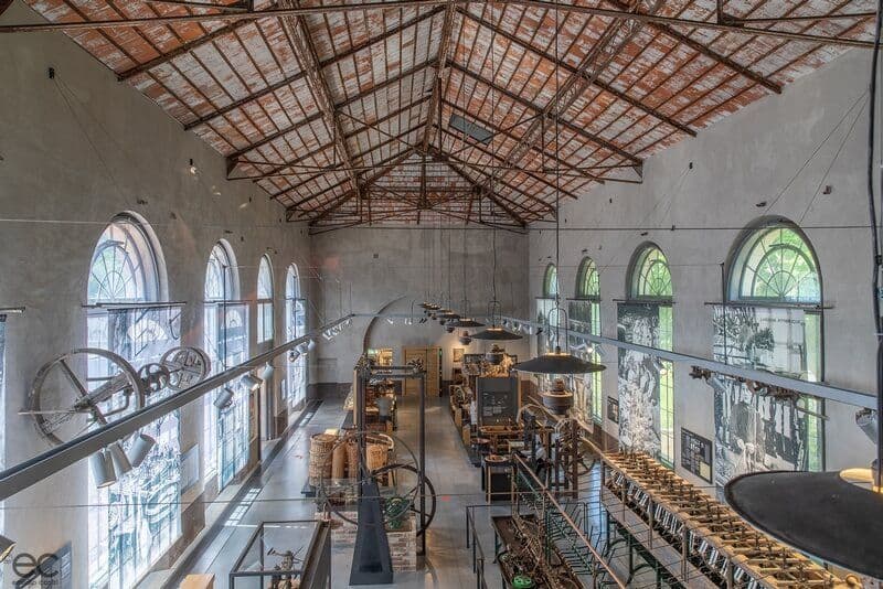 Intérieur de l'ancienne filature de soie © Maison Rouge